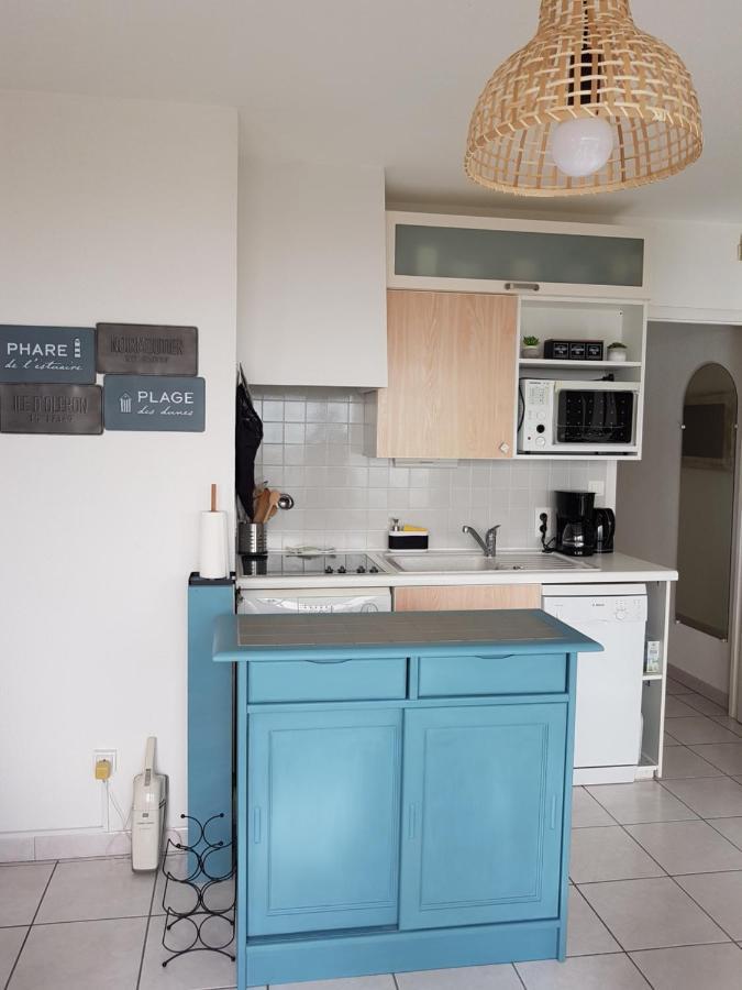 Appartement T2 vue mer les pieds dans l'eau avec parking privé Saint-Jean-de-Monts Exterior foto